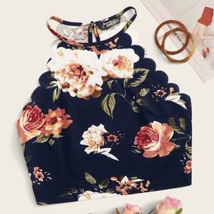 SOLD Keyhole scalloped trim halter top (crop top)